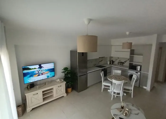 アパート Luxury Gala